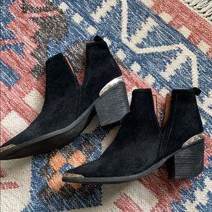 Jeffrey Campbell Black Booties
